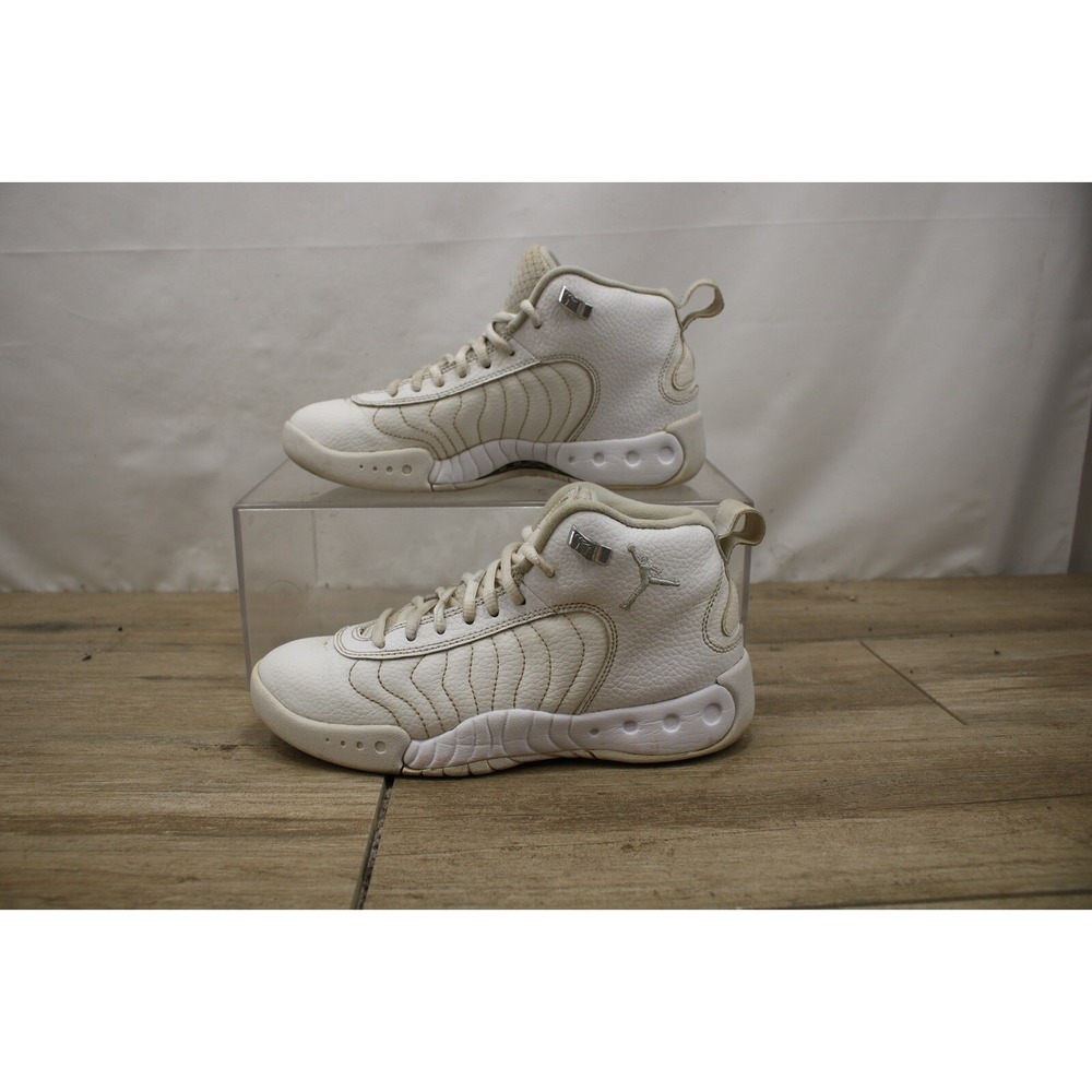 Jordan Jumpman Pro BG White Metallic‎ Silver Sneakers 907973-100 Kids 4.5Y